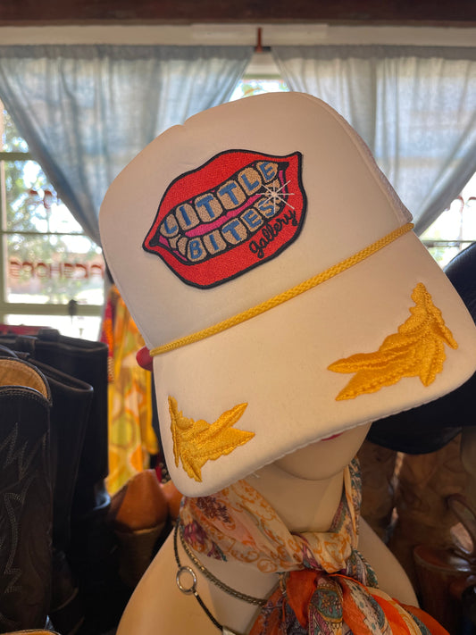 Little bites white hot hat